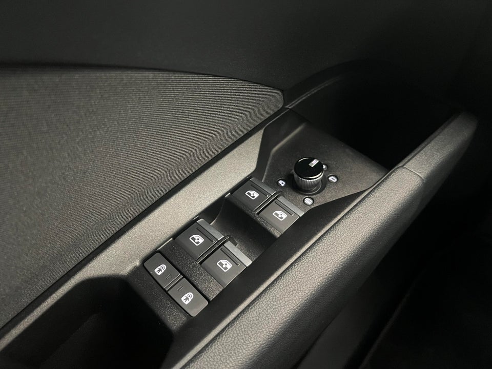 Audi Q4 e-tron 40 Advanced 5d