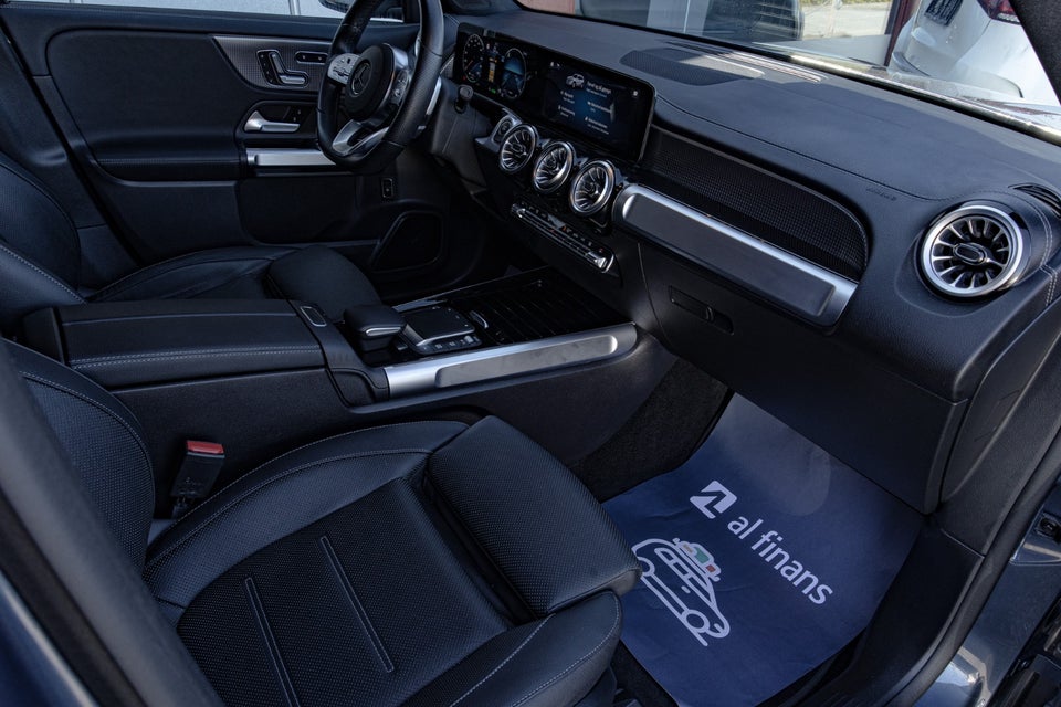 Mercedes EQB300 AMG Line 4Matic 7prs 5d