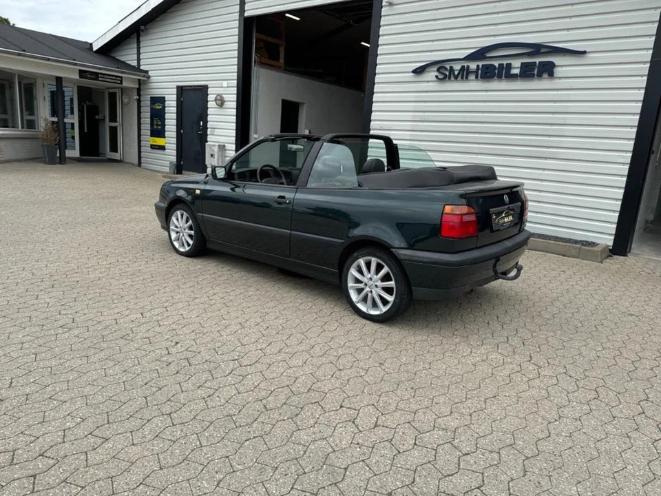 VW Golf III 1,8 Cabriolet aut. 2d