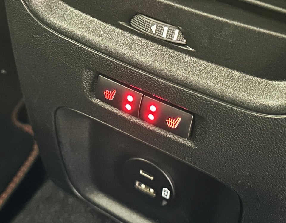 Ford Kuga 2,5 PHEV ST-Line X CVT 5d