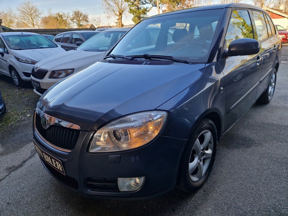 Skoda Fabia 1,6 16V Ambiente Combi aut. 5d