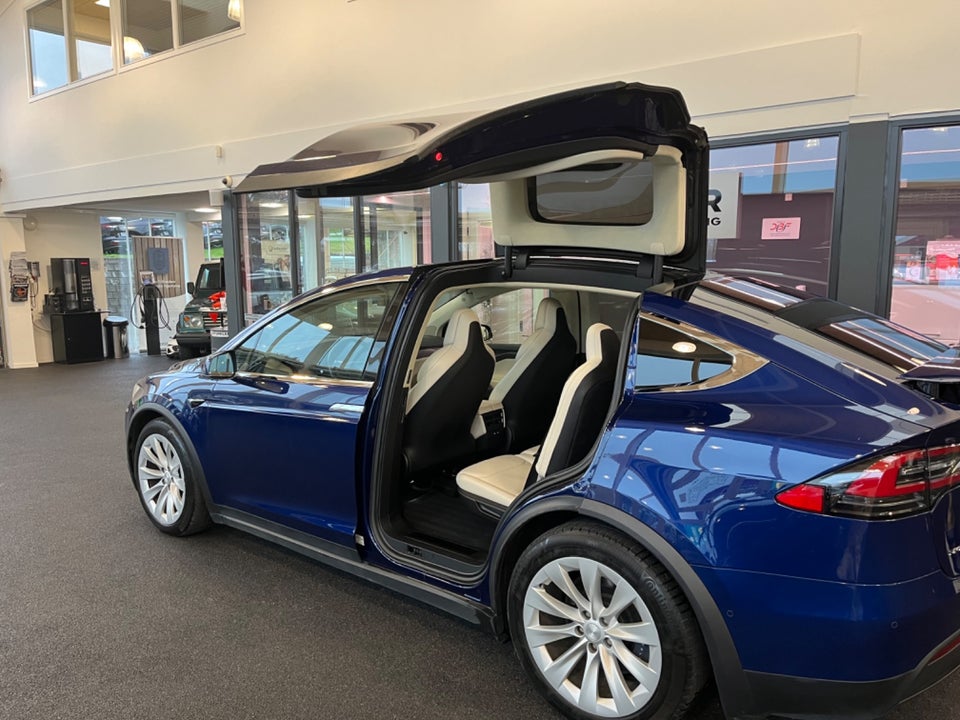 Tesla Model X 100D 5d