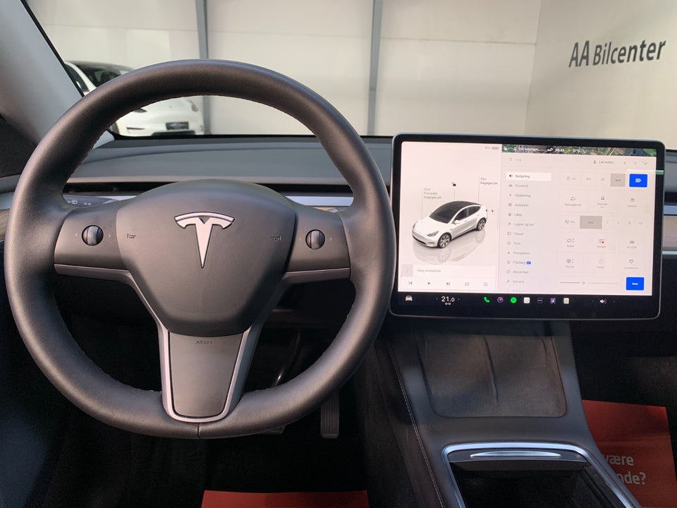 Tesla Model Y Long Range AWD 5d