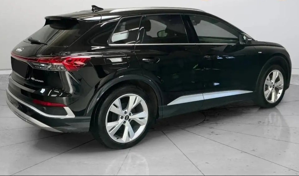 Audi Q4 e-tron 45 S-line 5d