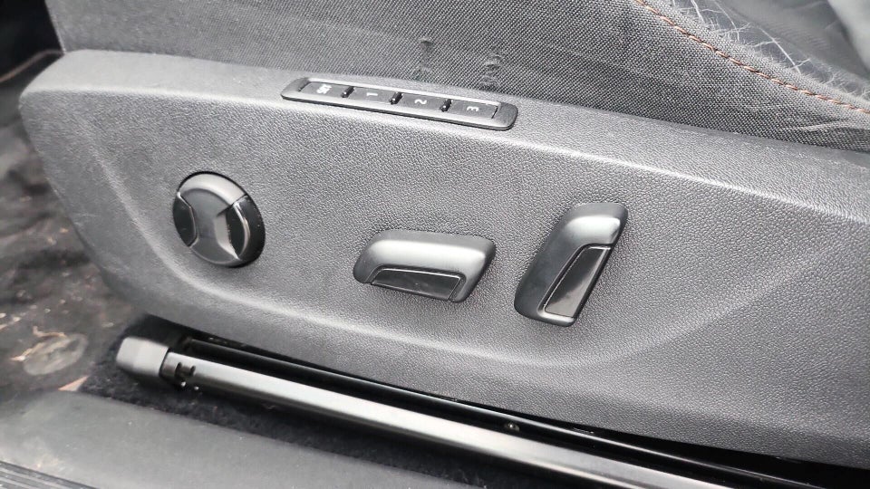 Skoda Enyaq 80 iV 5d