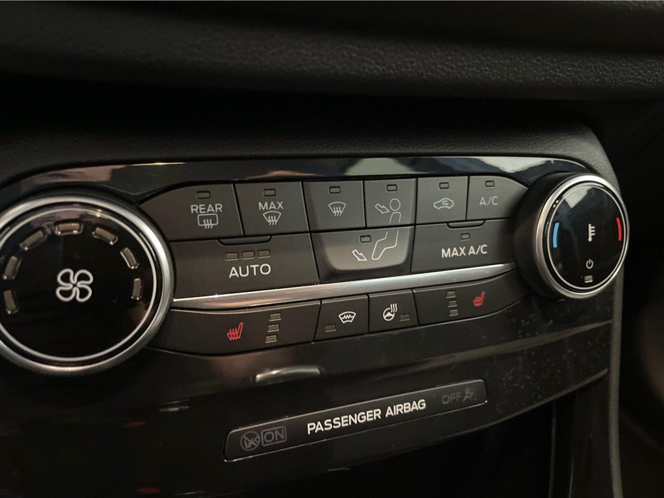 Ford Puma 1,0 EcoBoost mHEV Titanium DCT 5d