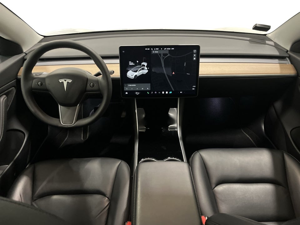 Tesla Model 3 Long Range AWD 4d