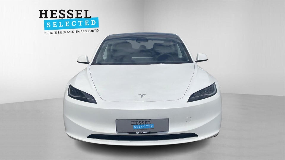 Tesla Model 3 Long Range AWD 4d