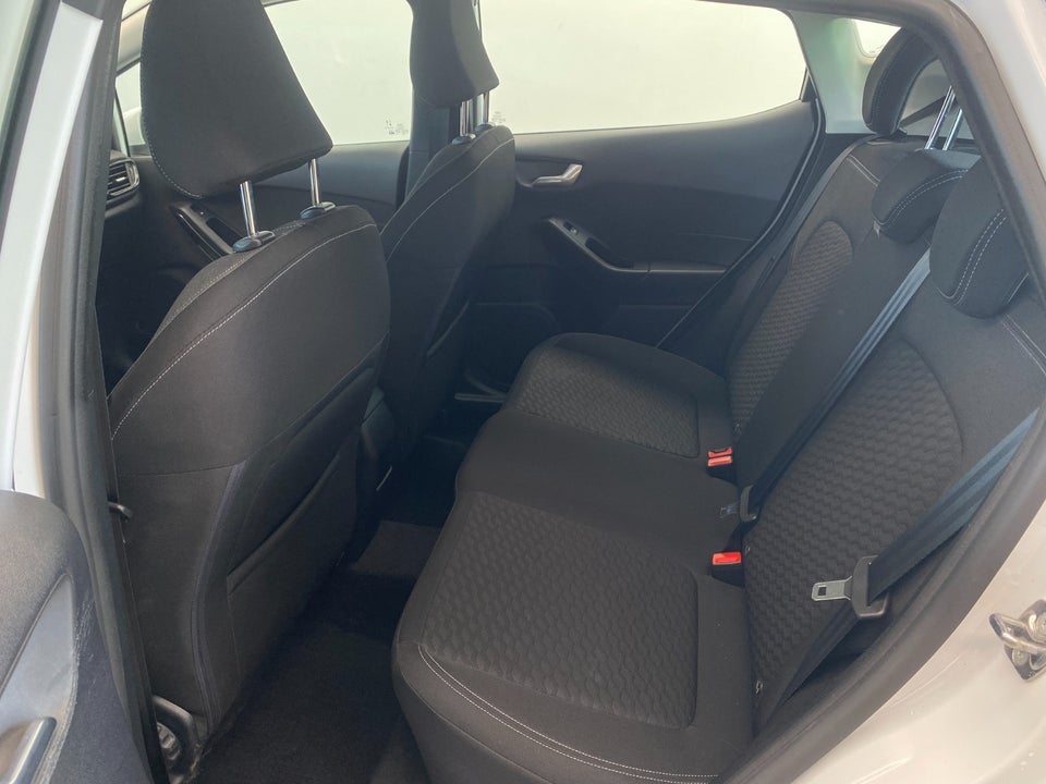 Ford Fiesta 1,0 EcoBoost mHEV Titanium 5d