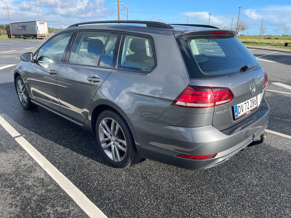 VW Golf VII 1,6 TDi 115 Comfortline Variant 5d