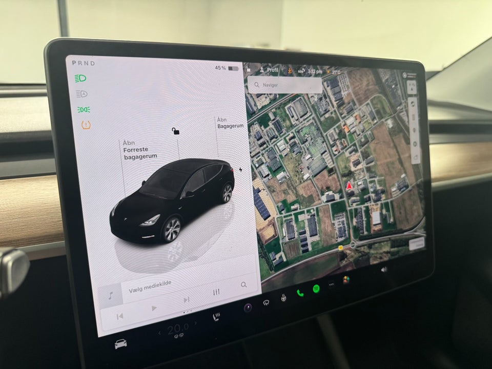 Tesla Model Y Long Range AWD 5d