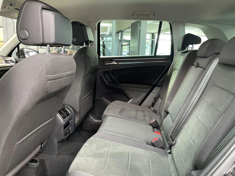 VW Tiguan 1,4 eHybrid Elegance DSG 5d