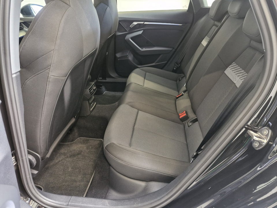 Audi A3 35 TFSi Prestige Sportback S-tr. 5d