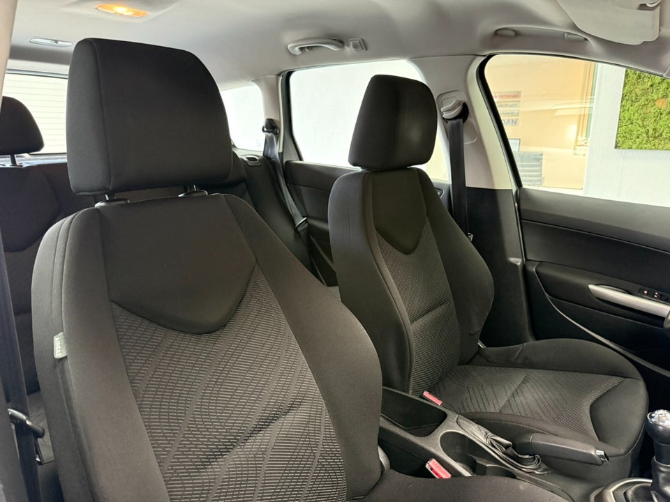 Peugeot 308 1,6 HDi 92 Access stc. 5d