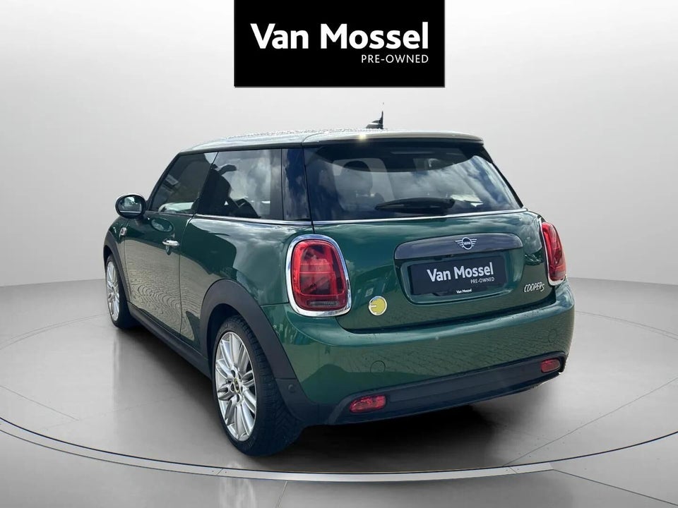 MINI Cooper SE Classic Trim 3d
