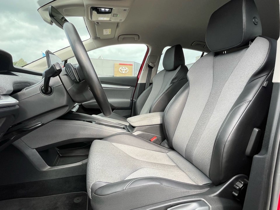Skoda Enyaq 80 iV 5d