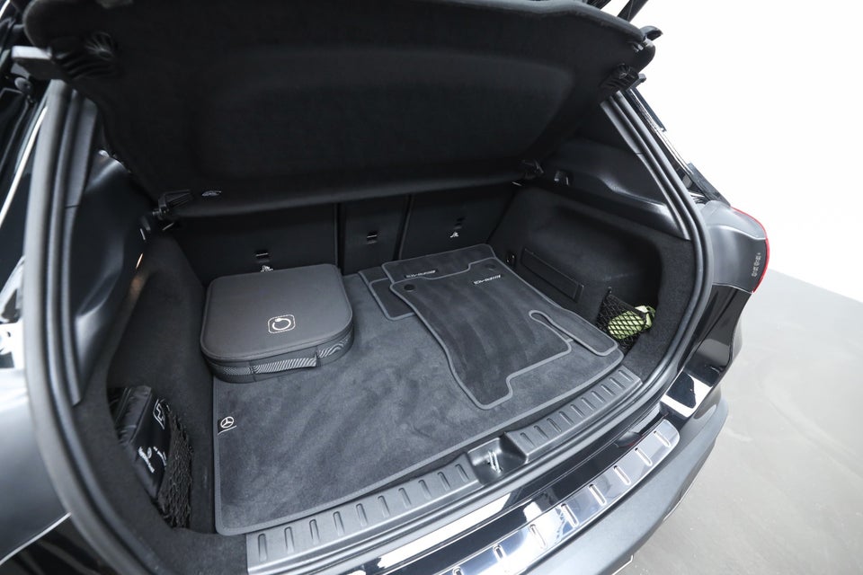 Mercedes EQA250+ AMG Premium 5d