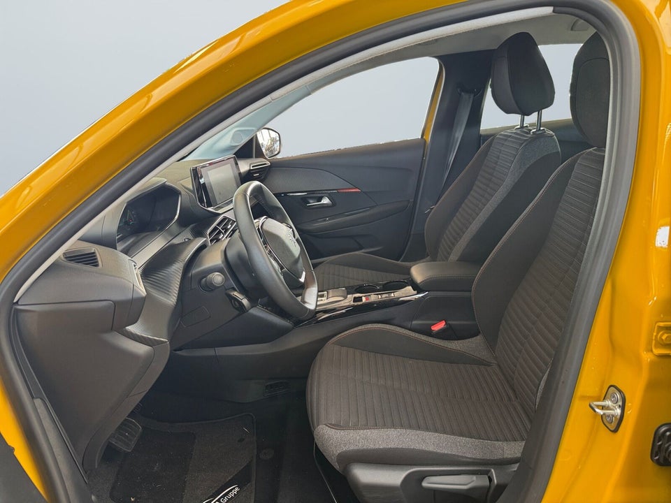 Peugeot e-208 50 Active Pack 5d