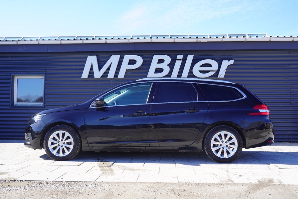 Peugeot 308 1,5 BlueHDi 130 Allure Grand SW 5d