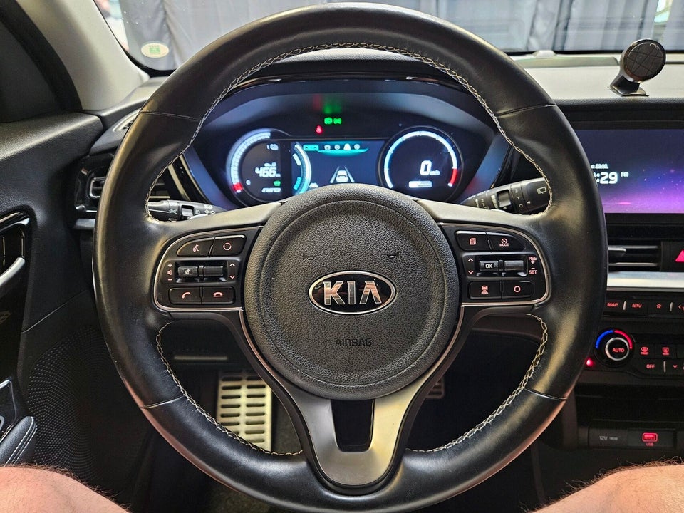 Kia e-Niro 64 Advance 5d