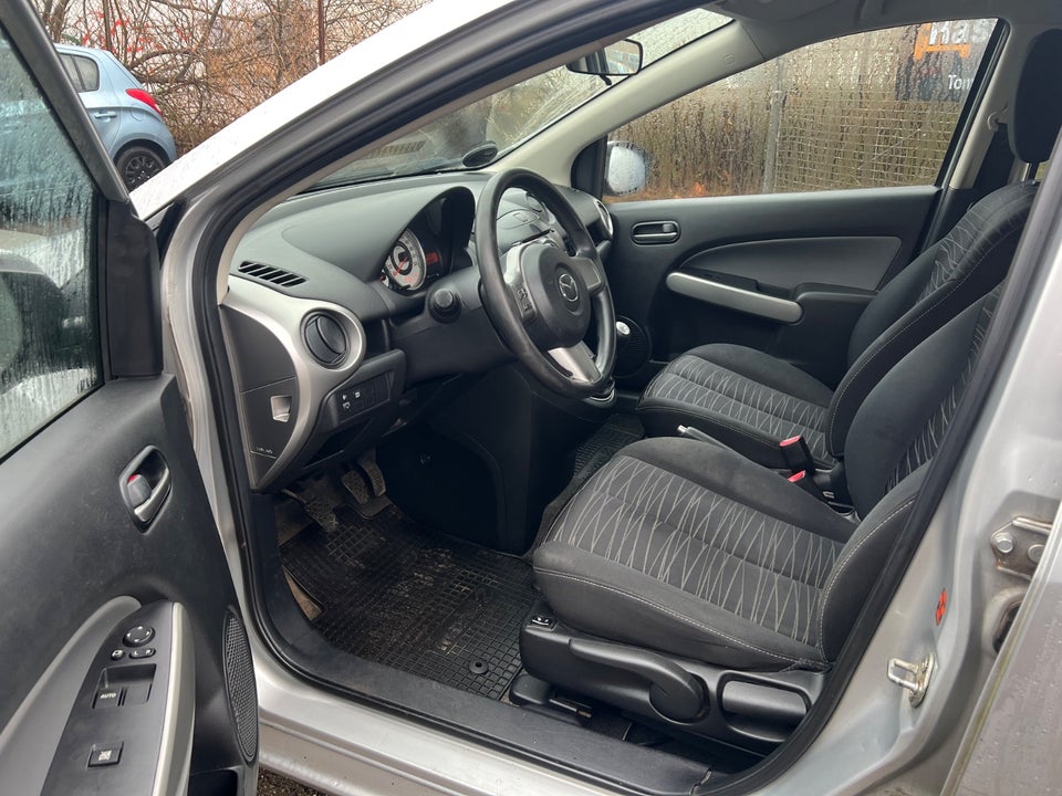 Mazda 2 1,3 Advance 5d