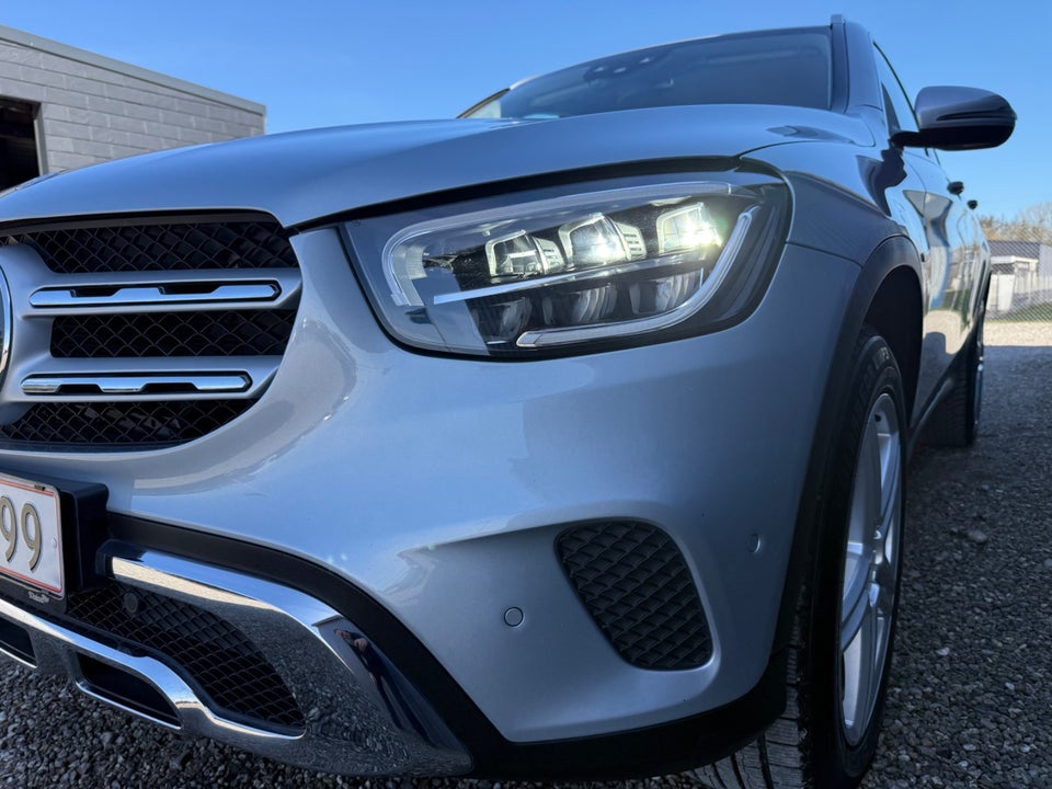 Mercedes GLC300 de 2,0 aut. 4Matic 5d