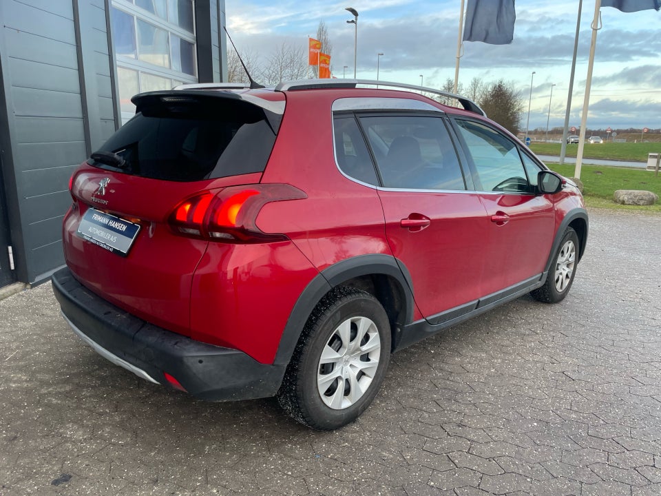 Peugeot 2008 1,5 BlueHDi 100 Allure Sky 5d