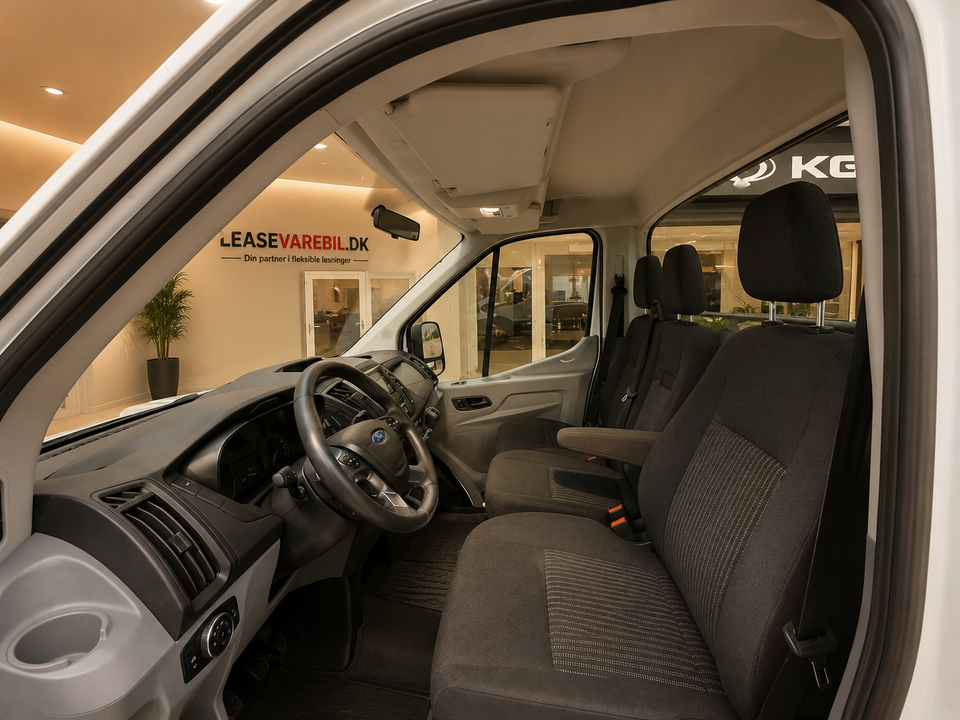 Ford Transit 350 L3 Chassis 2,0 TDCi 130 Alulad 2d