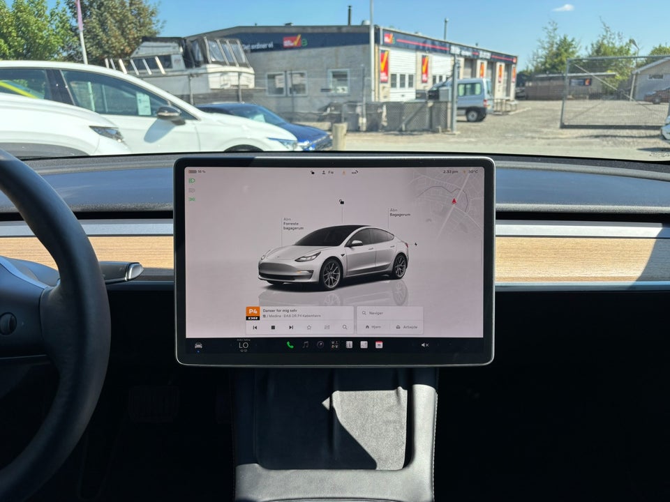 Tesla Model 3 RWD 4d