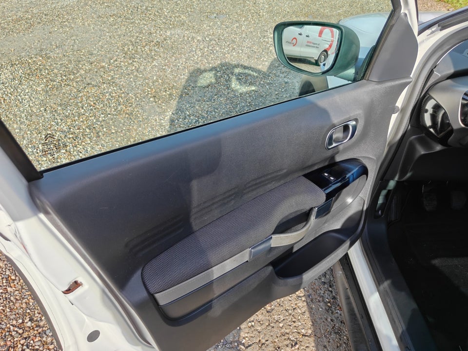Citroën C4 Cactus 1,6 BlueHDi 100 Feel 5d