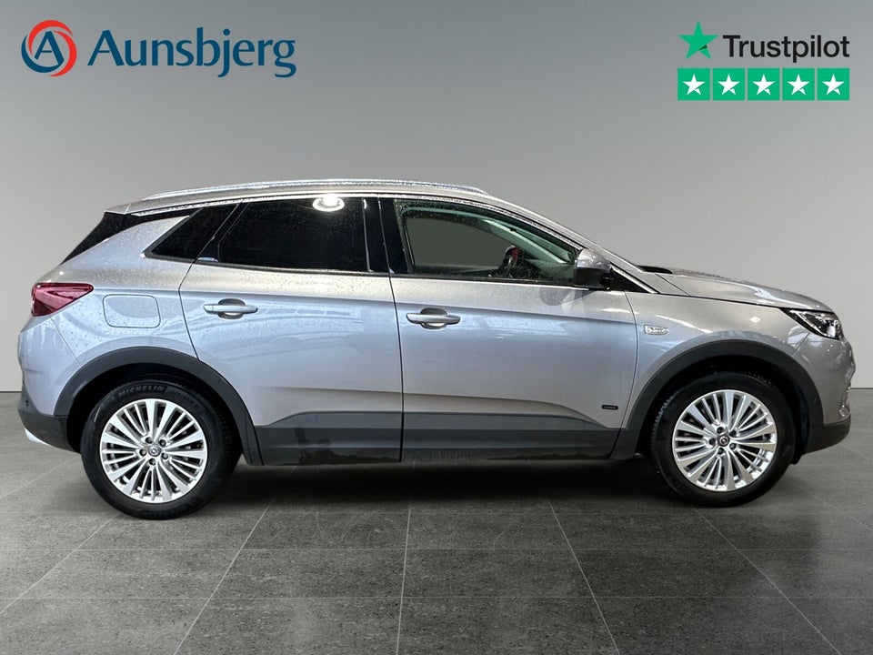 Opel Grandland X 1,6 Hybrid Ultimate aut. 5d