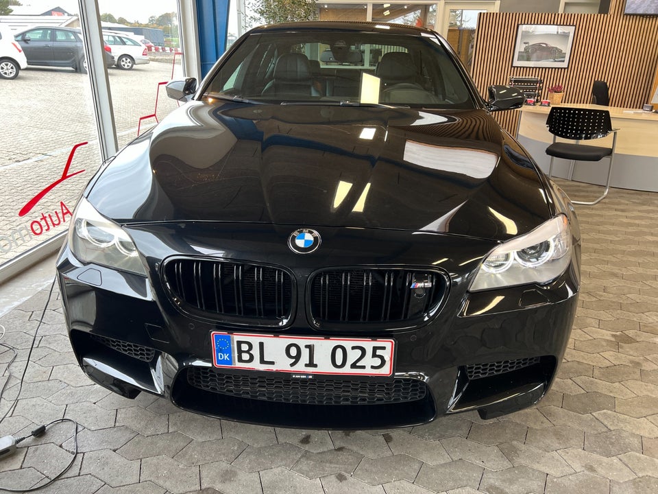 BMW M5 4,4 aut. 4d