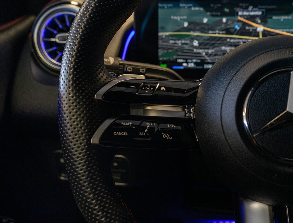 Mercedes EQB250+ AMG Line 7prs 5d