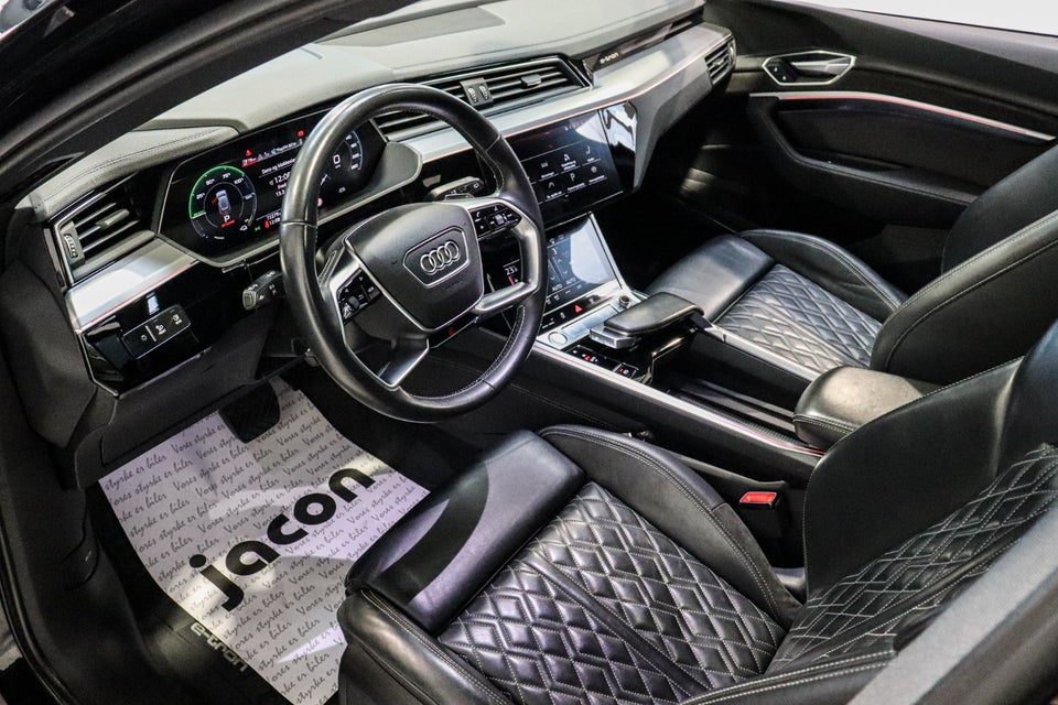 Audi e-tron 55 Advanced quattro 5d