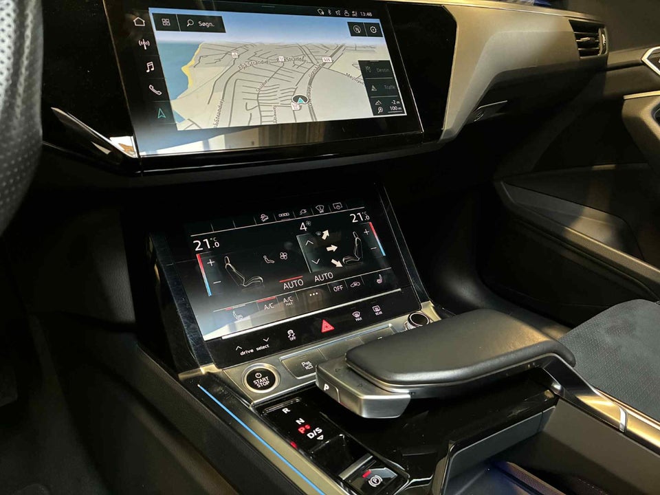 Audi e-tron 55 S-line quattro 5d