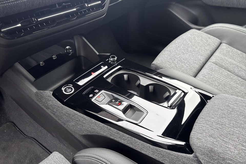 Audi Q6 e-tron Progress plus performance 5d