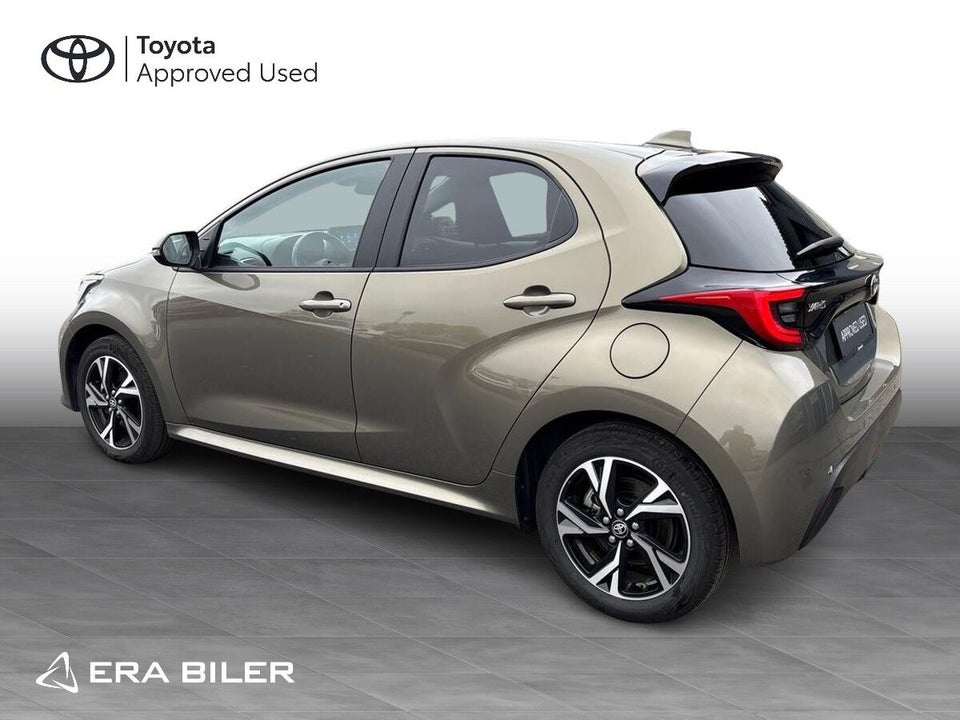 Toyota Yaris 1,5 Hybrid Style e-CVT 5d