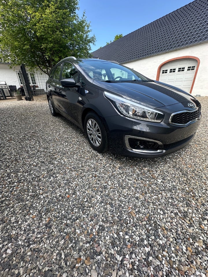 Kia Ceed 1,0 T-GDi Attraction SW 5d