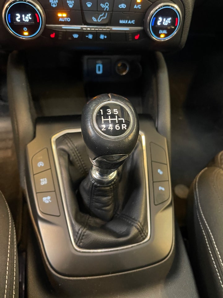 Ford Focus 1,0 EcoBoost Titanium 5d