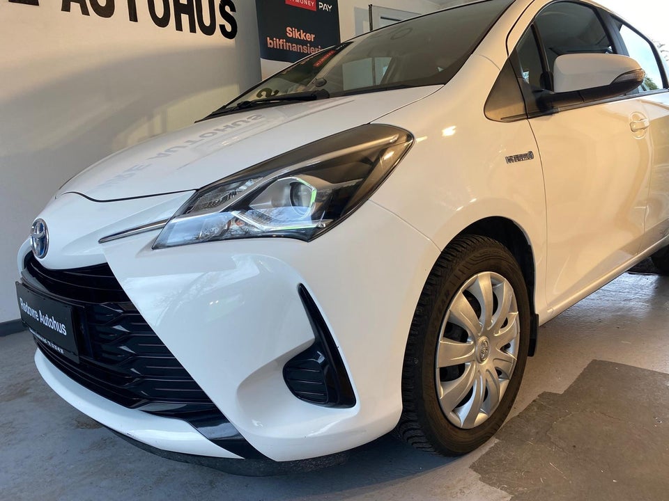 Toyota Yaris 1,5 Hybrid H2 e-CVT 5d