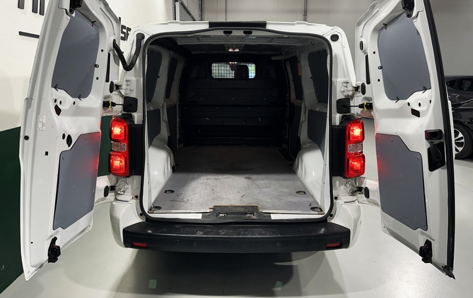 Peugeot Expert 2,0 BlueHDi 180 L3 Plus EAT6 Van