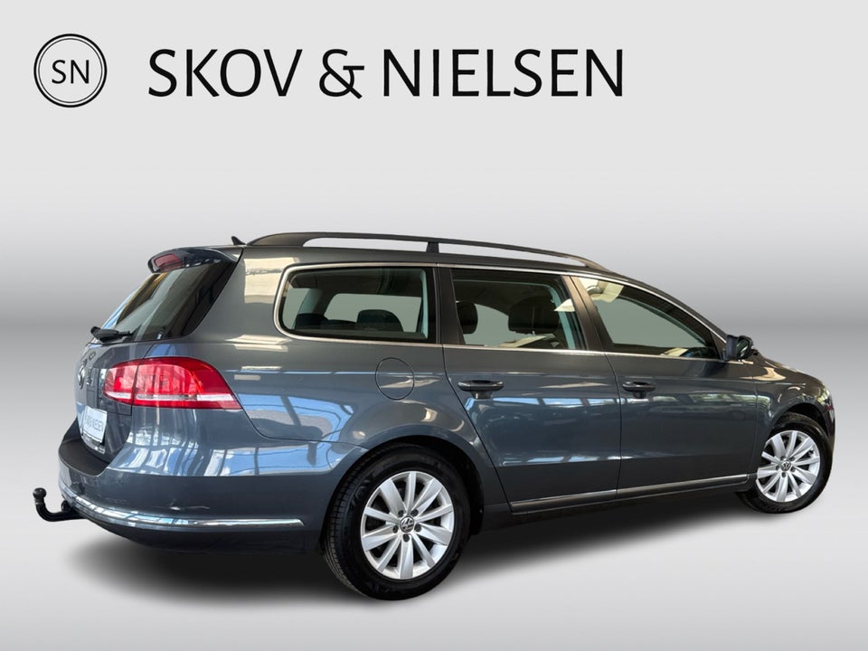 VW Passat 2,0 TDi 140 Highline Variant DSG BMT 5d