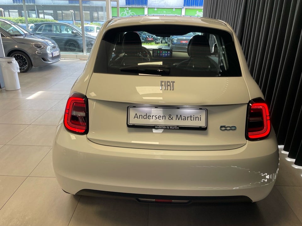 Fiat 500e 24 Icon 3d