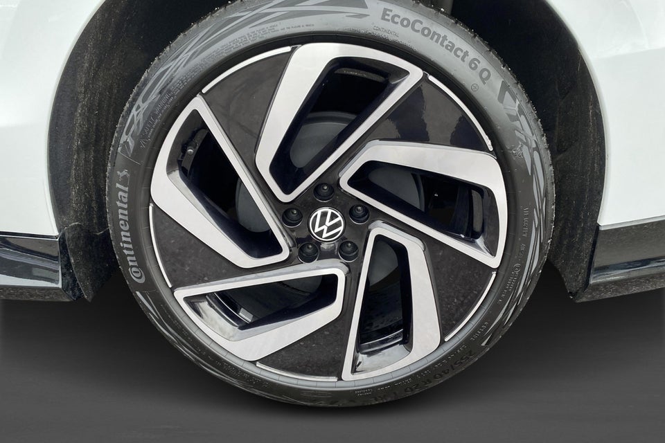 VW ID.7 Pro 5d