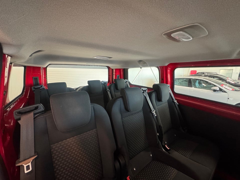 Ford Transit Custom Kombi 320S 2,0 TDCi 105 Ambiente