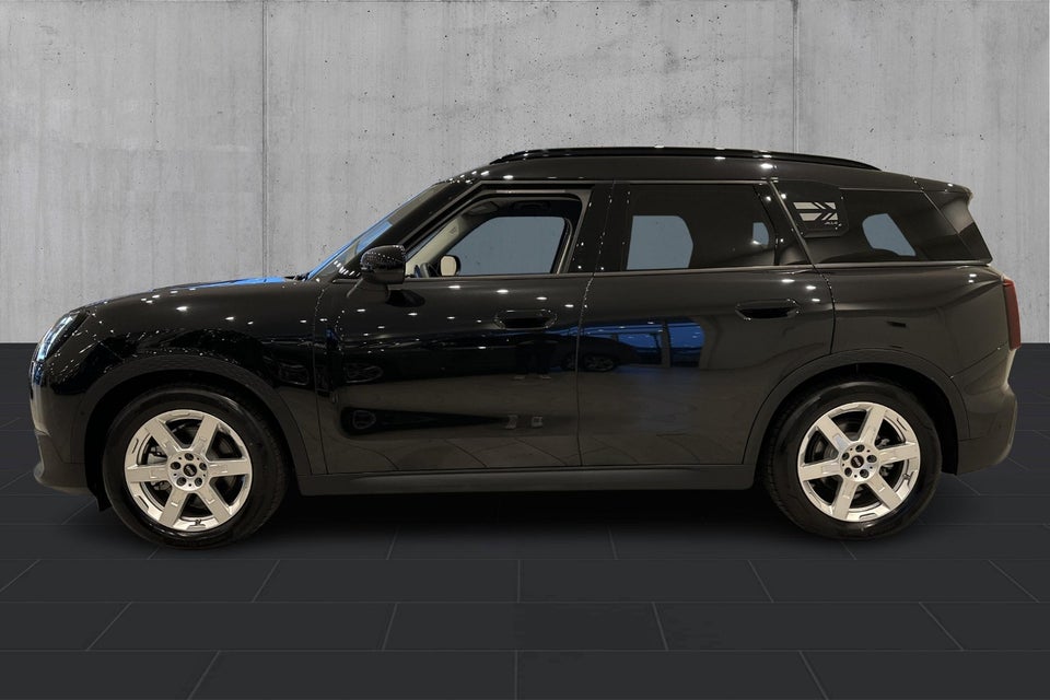 MINI Countryman SE Classic Trim M+ ALL4 5d