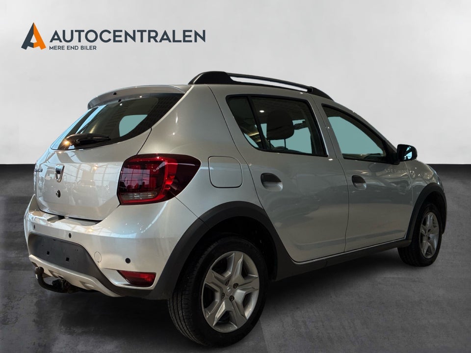 Dacia Sandero 0,9 TCe 90 Essential 5d