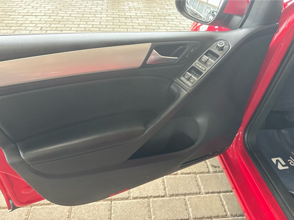 VW Golf VI 1,4 TSi 122 Highline 5d