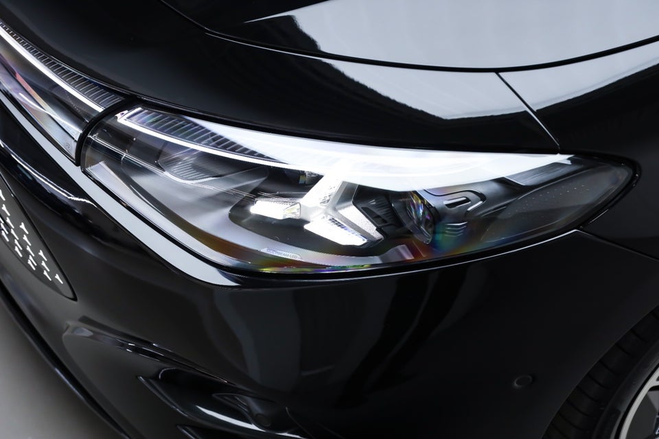 Mercedes CLA250+ EQ AMG Premium Plus 4d