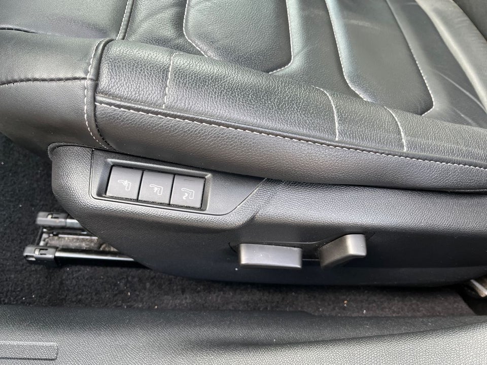 Citroën ë-C4 50 Shine Sport 5d